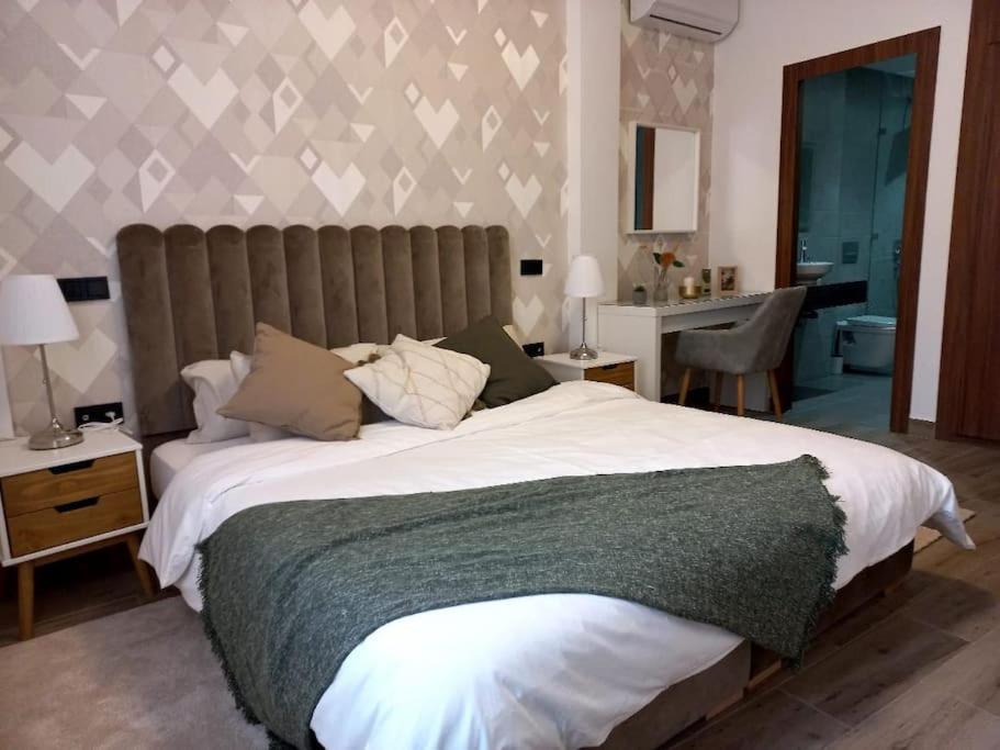 Appartement Cosy Au Coeur De Marrakech Avec Piscine مراكش المظهر الخارجي الصورة