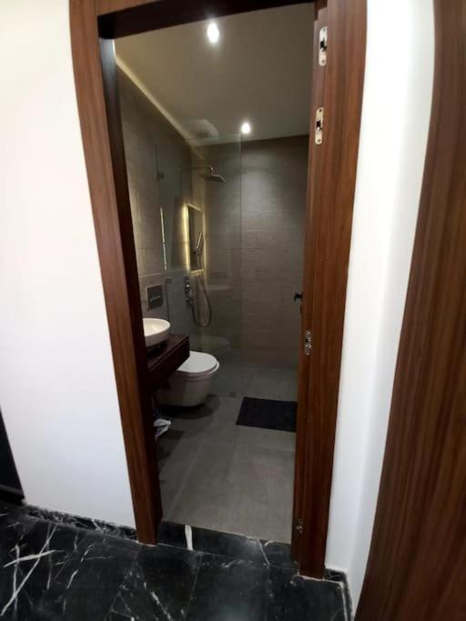 Appartement Cosy Au Coeur De Marrakech Avec Piscine مراكش المظهر الخارجي الصورة